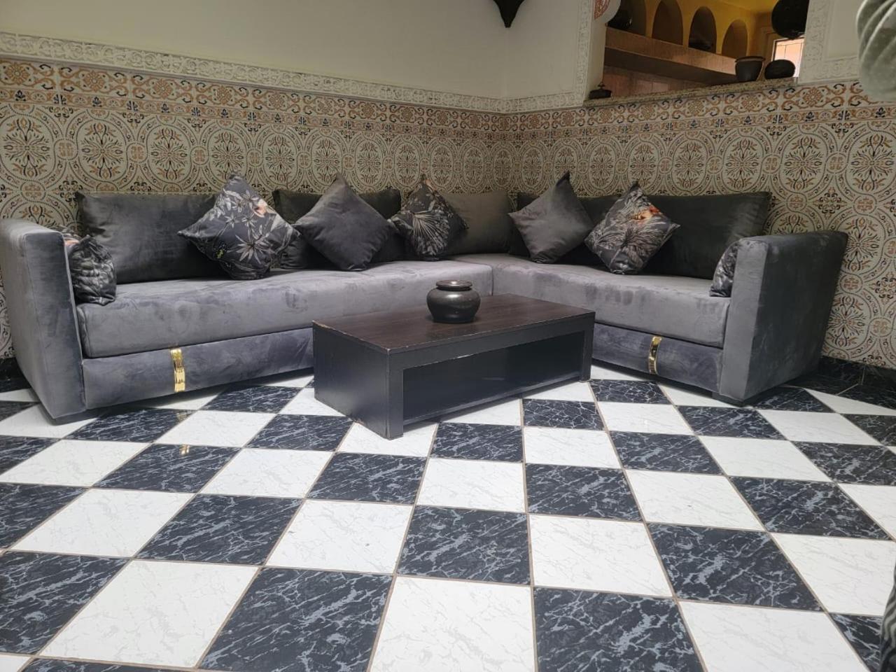 Riad Alaoui 146 With Swimming Pool And Free Parking Marraquexe Exterior foto